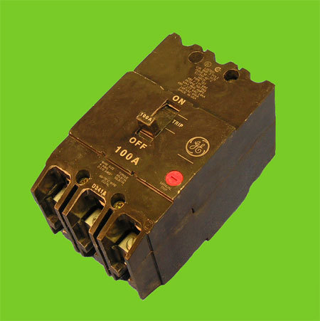 New g.e. breaker, TEY3100, 3 pole 100 amp tey, 
