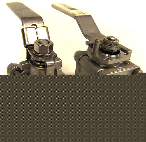 New lot 2 svf flow control ball valve stainless steel