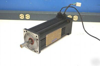 Kollmorgen danaher b-204-a-99-056 goldline servomotor