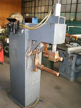 Sterling 40 kva semi-automatic press type spot welder