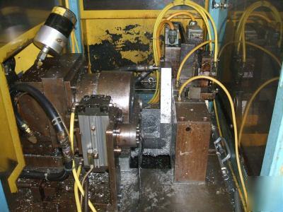 1996 manchester tool & die model 24008 groover 