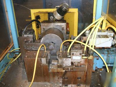 1996 manchester tool & die model 24008 groover 