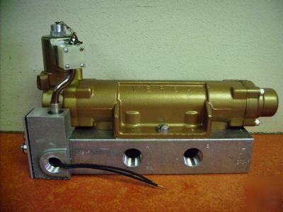 Versa valve vsg-4732-ruggd 3/4 npt ports & 120 vac coil