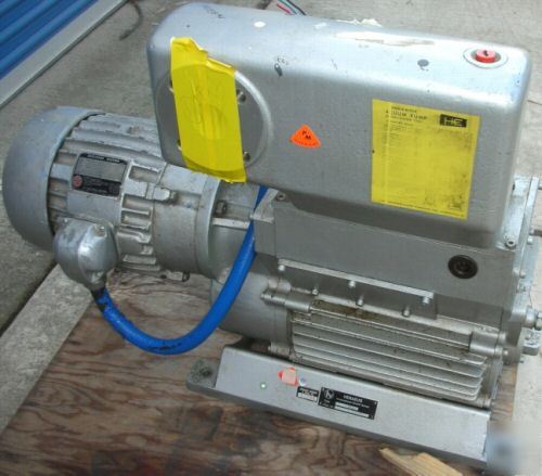 Heraeus DK90 & WS400, mechanical & booster vacuum pumps