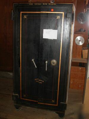 Antique dime savings bank gb seymour & co large safe