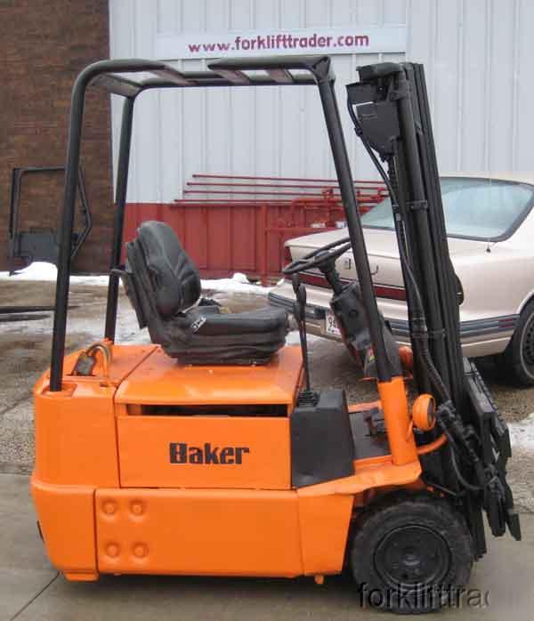 Linde-baker electric 2500LB forklift lifttruck