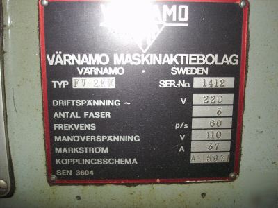 Varnamo fv-2KM vertical mill 12 x 60 table power feed