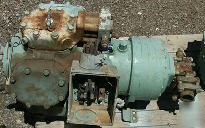 Semi-hermetic refrigeration compressor 06EF 299360